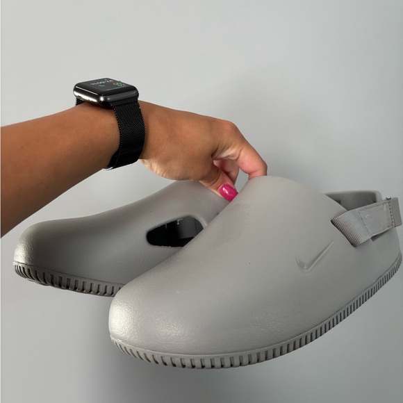 Nike Gray Slip-On Shoes - Picture 1 of 3